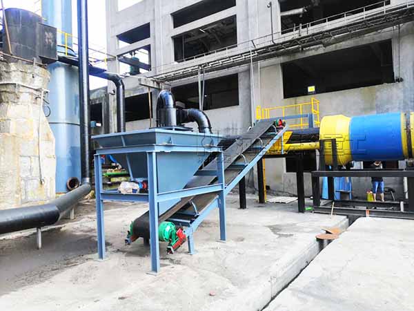 發(fā)往湖北1.2&times;10米的化工污泥烘干機(jī)現(xiàn)場(chǎng)