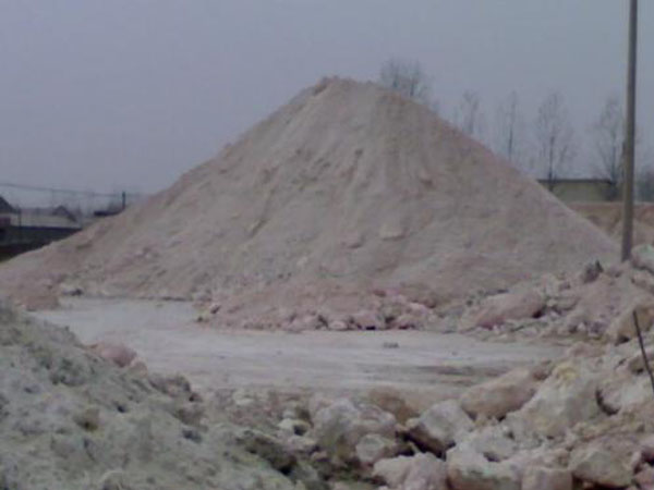 膨潤土的用途與作用，膨潤土中水分的三種形態